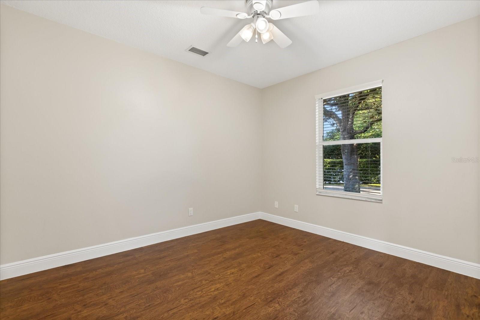 Image 26 of 46 For 11424 Cypress Hill Street