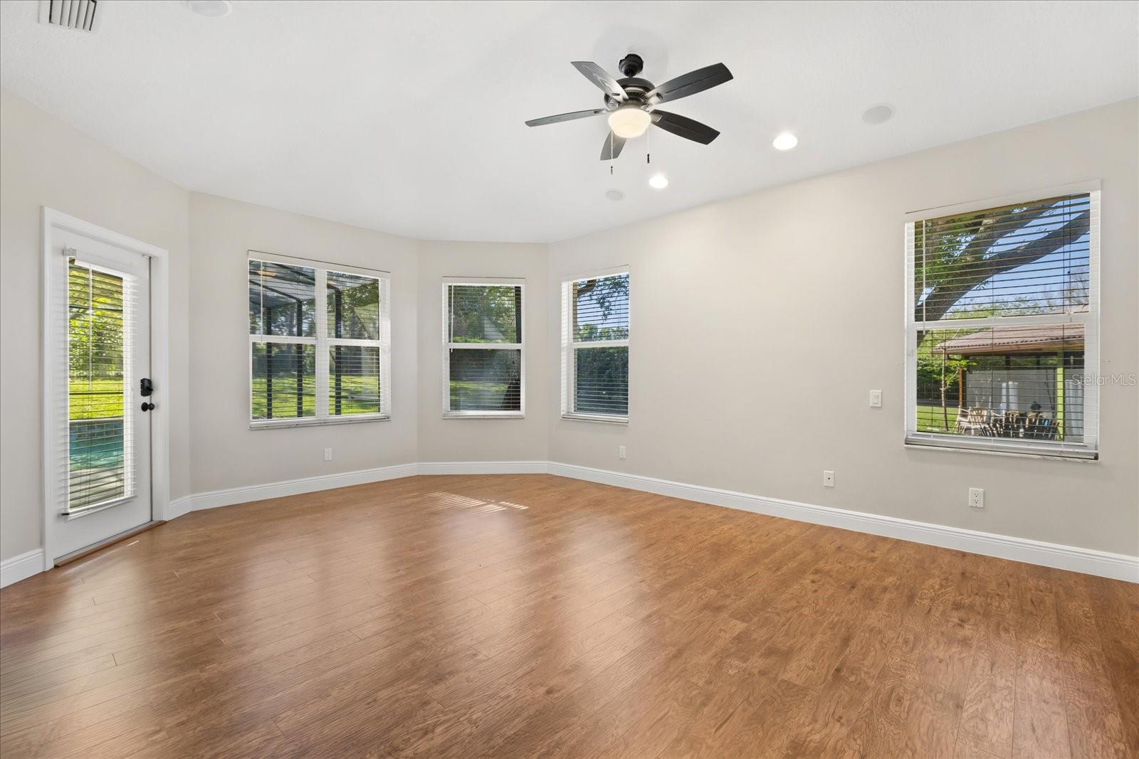 Image 31 of 46 For 11424 Cypress Hill Street