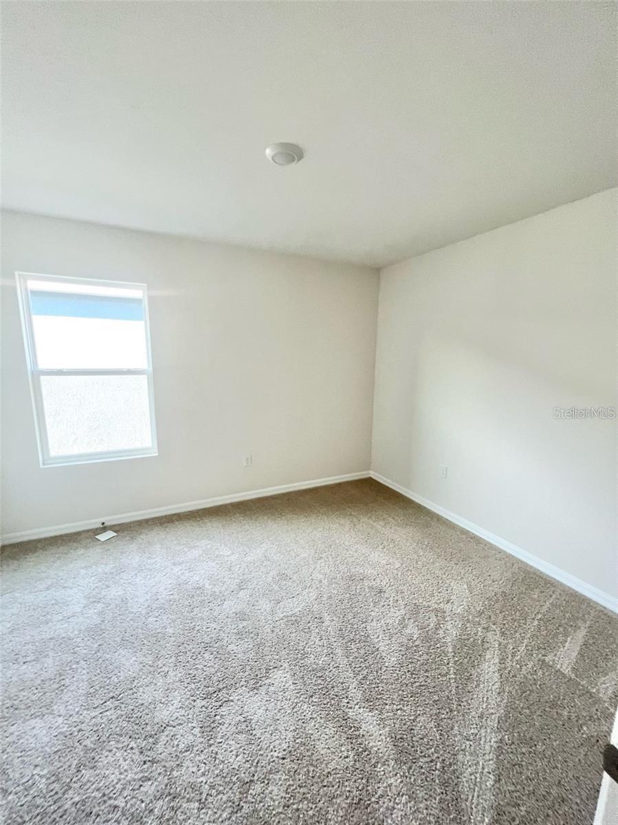 Image 4 of 14 For 285 Caryota Court