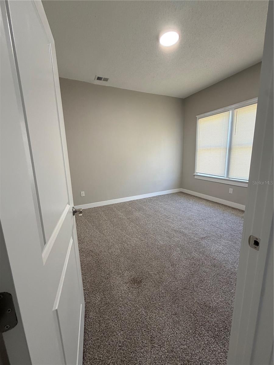 Image 25 of 39 For 205 13th Street