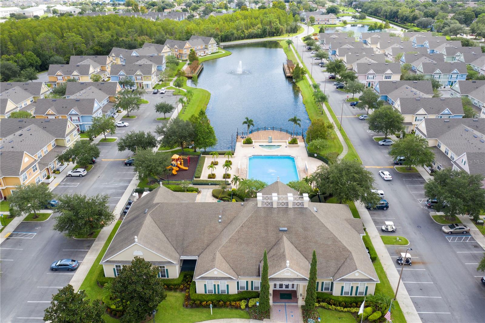 Image 17 of 31 For 4011 Venetian Bay Drive 106