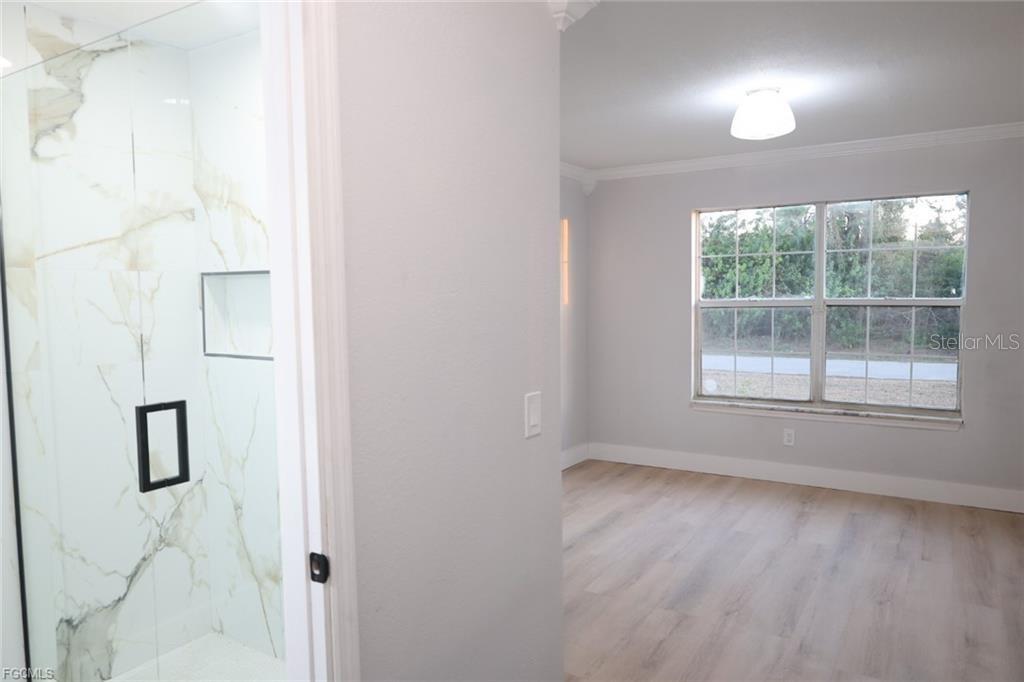 Image 15 of 31 For 3906 28th Street Sw