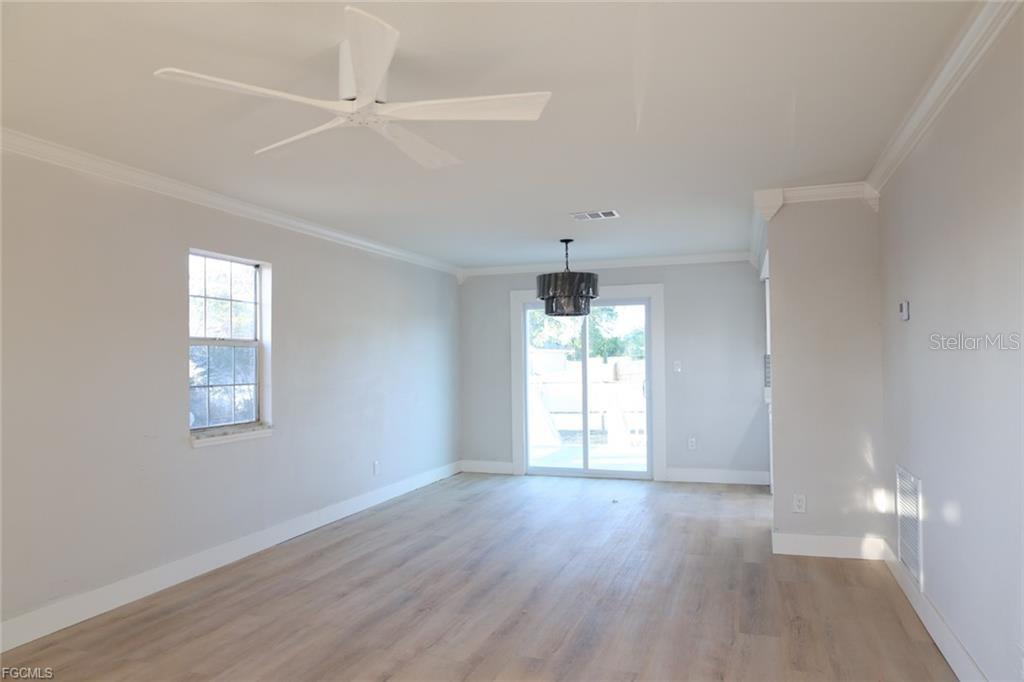 Image 6 of 31 For 3906 28th Street Sw