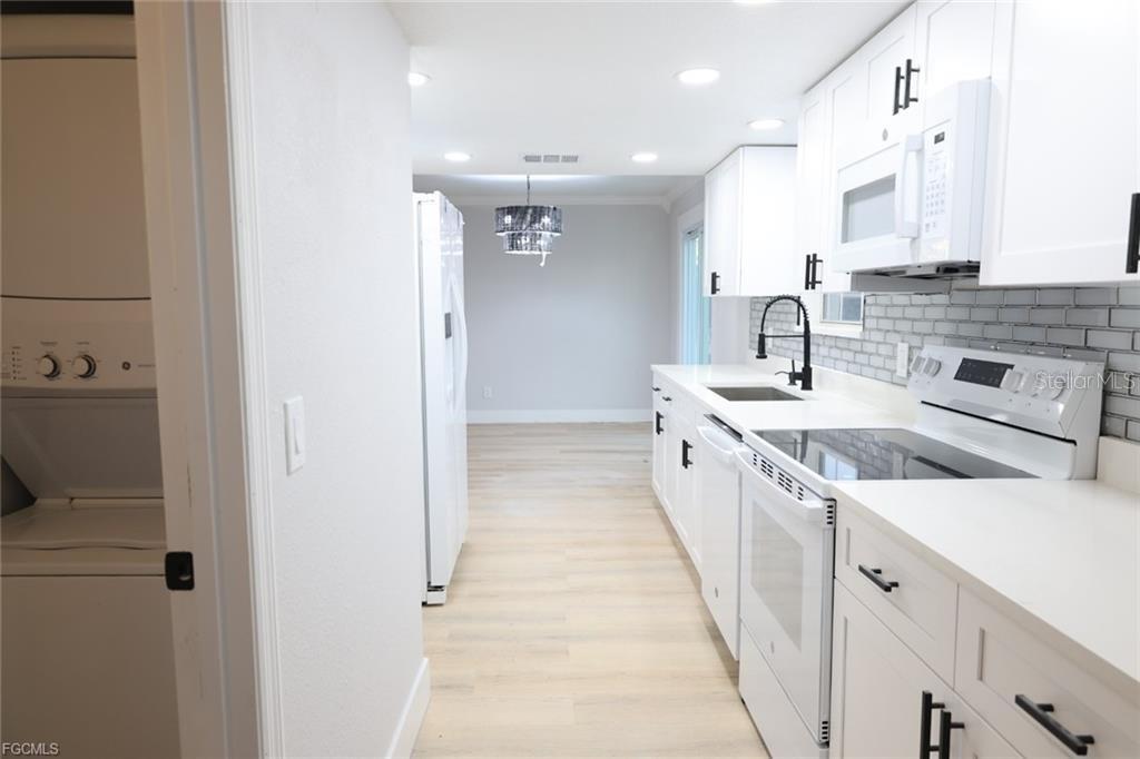 Image 9 of 31 For 3906 28th Street Sw