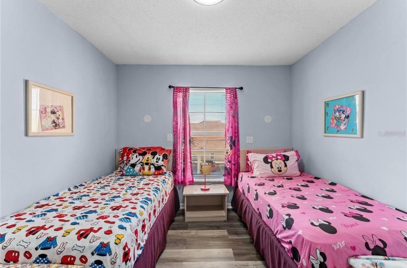 Image 14 of 25 For 1017 Park Ridge Circle