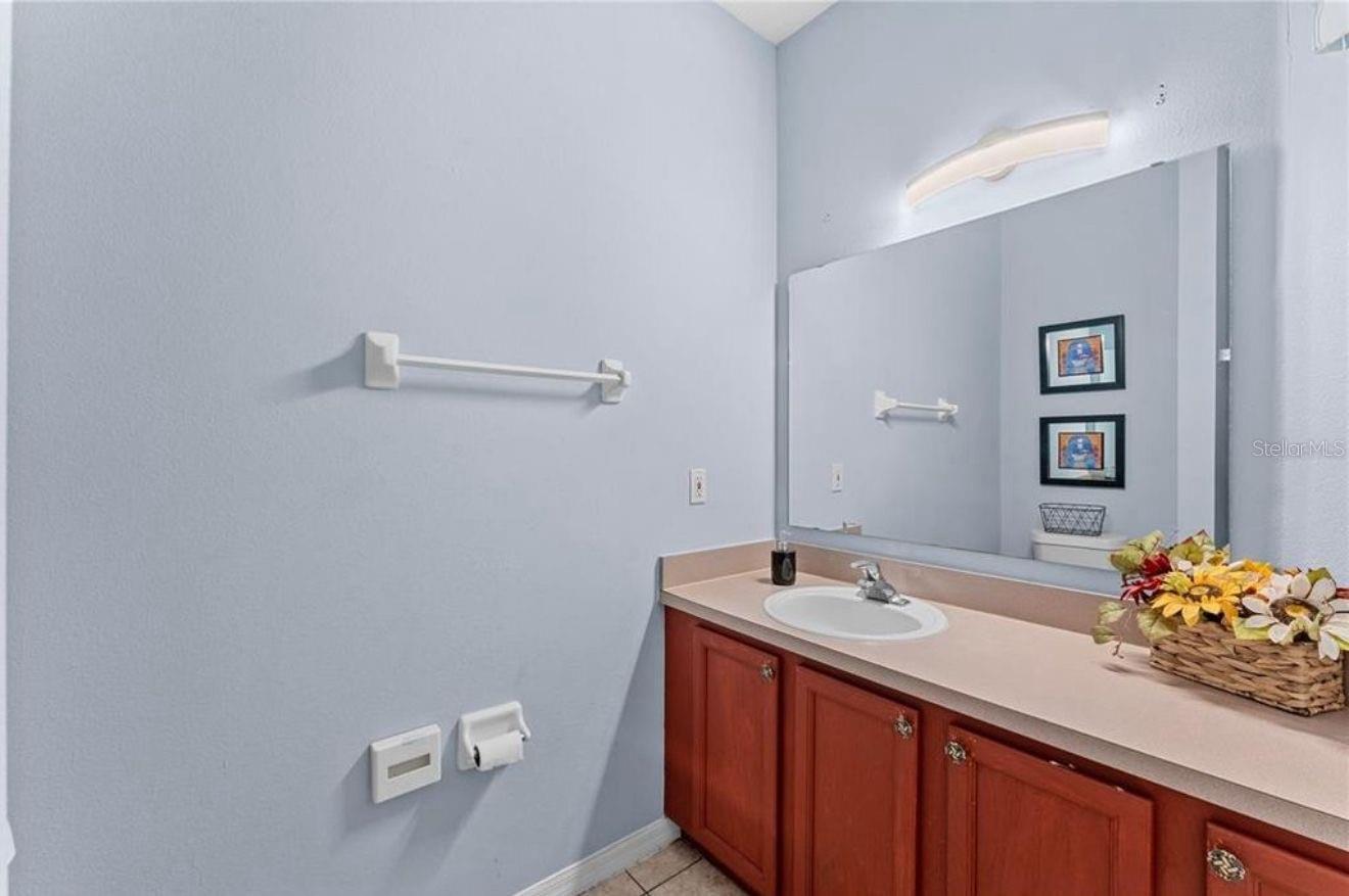 Image 16 of 25 For 1017 Park Ridge Circle