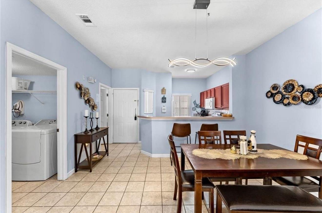 Image 3 of 25 For 1017 Park Ridge Circle