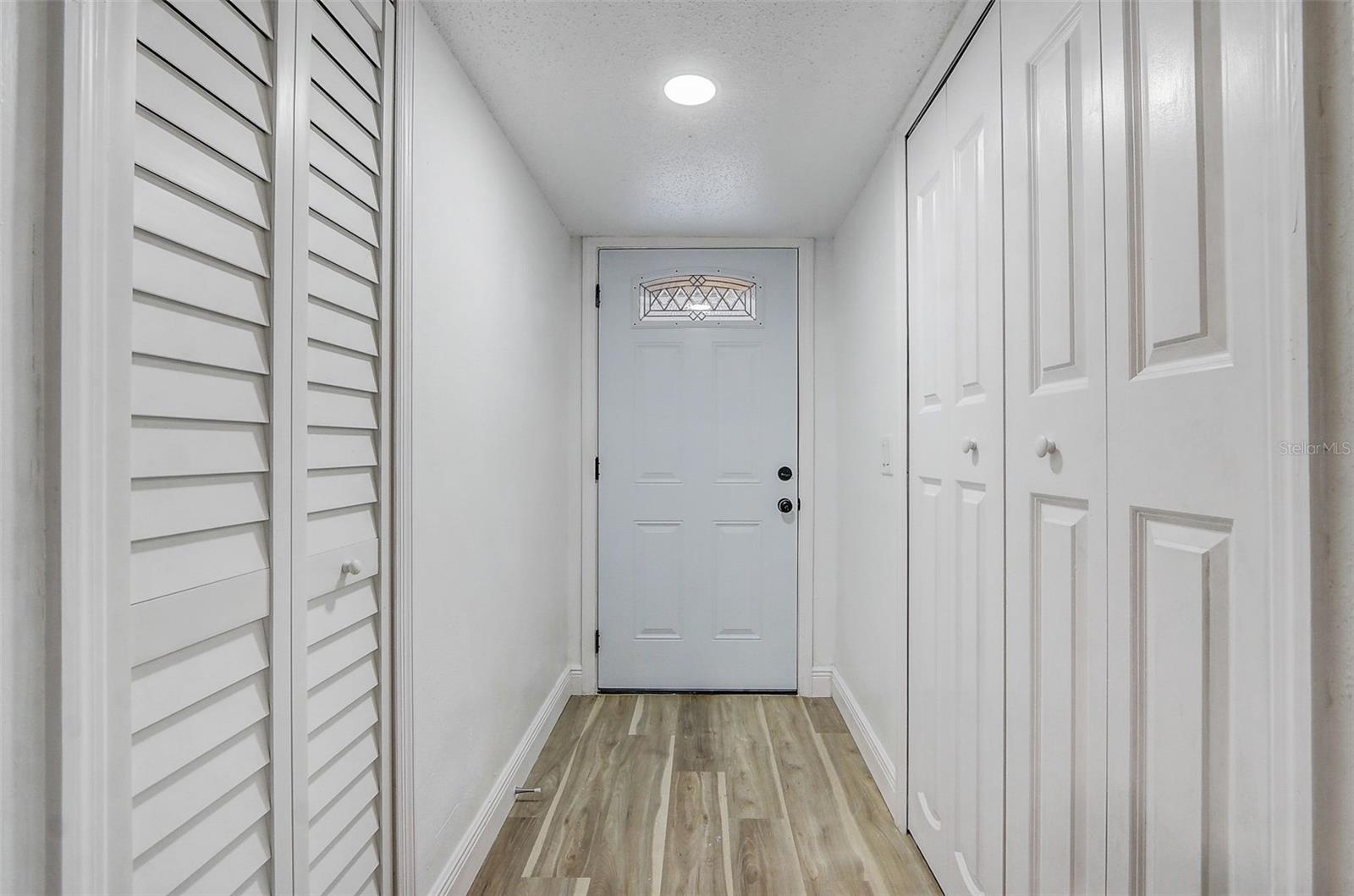 Image 10 of 38 For 3016 Stonecastle Road