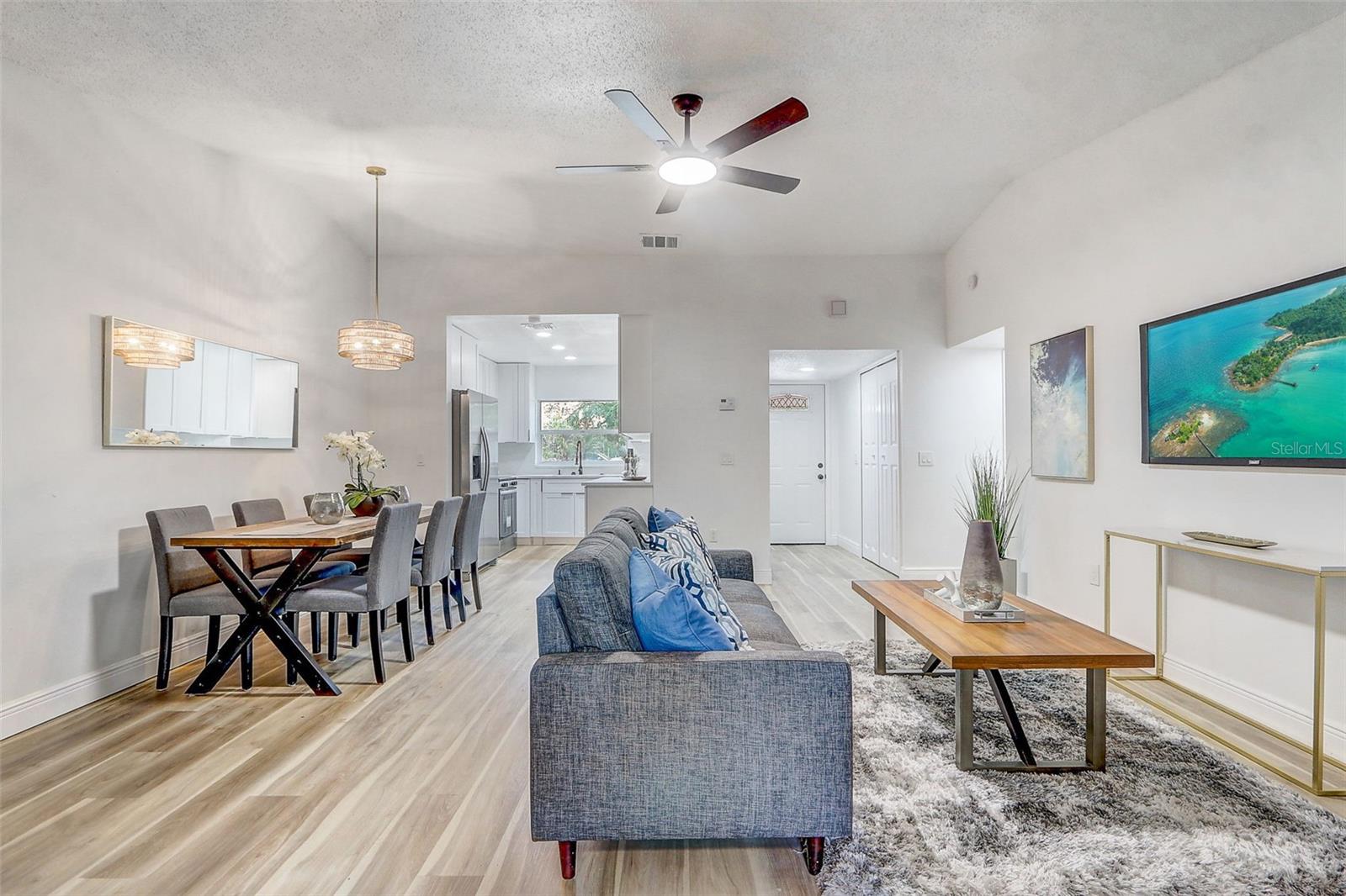 Image 13 of 38 For 3016 Stonecastle Road