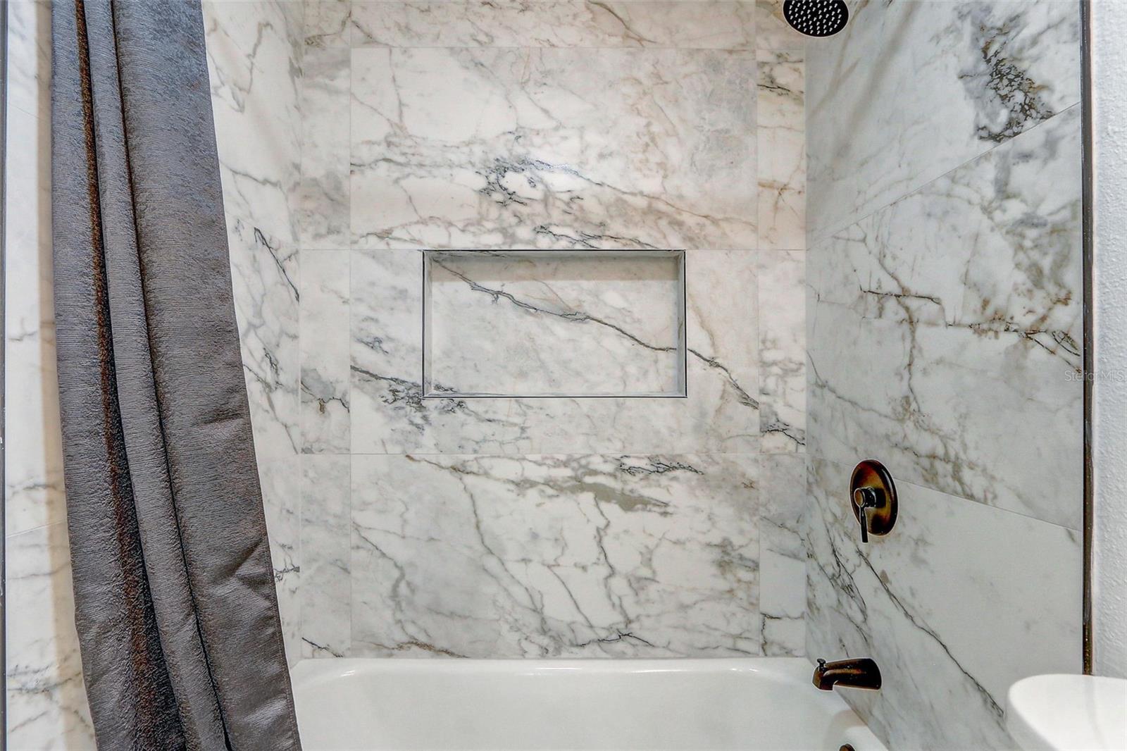 Image 24 of 38 For 3016 Stonecastle Road