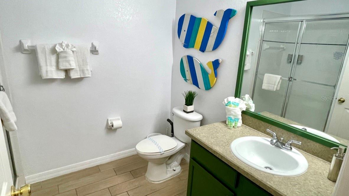 Image 10 of 21 For 202 Rum Run 36102