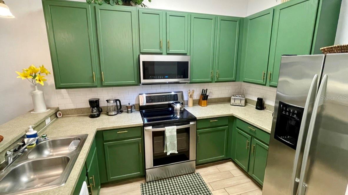 Image 5 of 21 For 202 Rum Run 36102