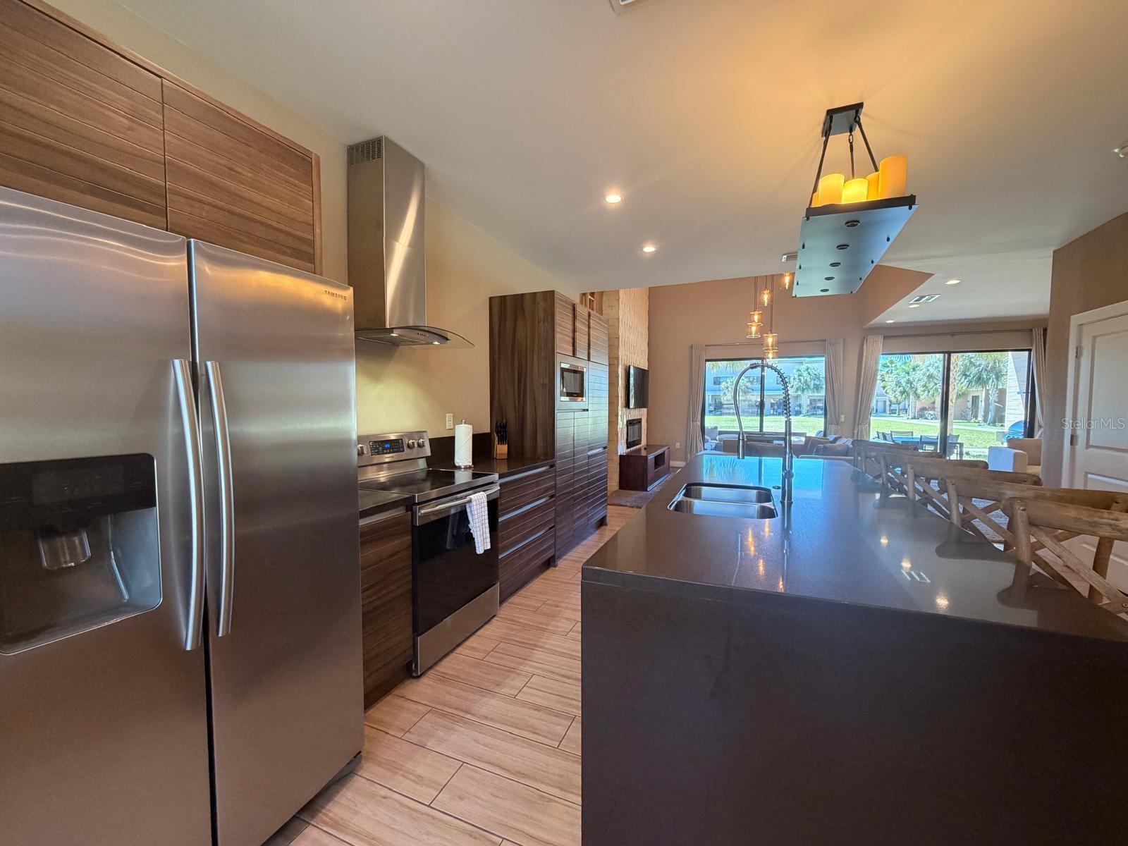 Image 6 of 47 For 7464 Brooklyn Drive