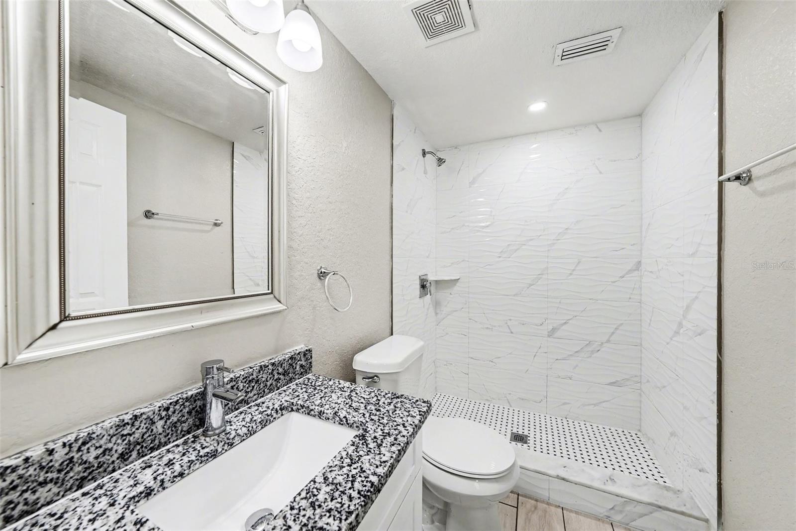 Image 12 of 15 For 11014 Grant Drive