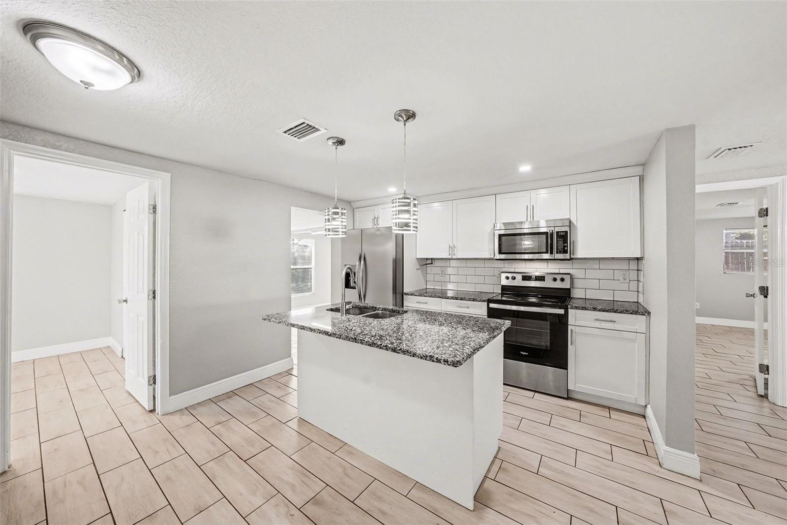 Image 4 of 15 For 11014 Grant Drive