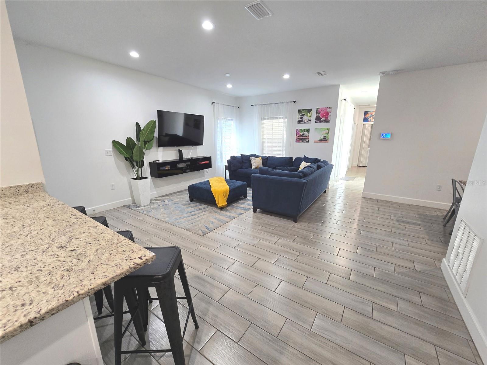 Image 5 of 19 For 4663 Conley Street