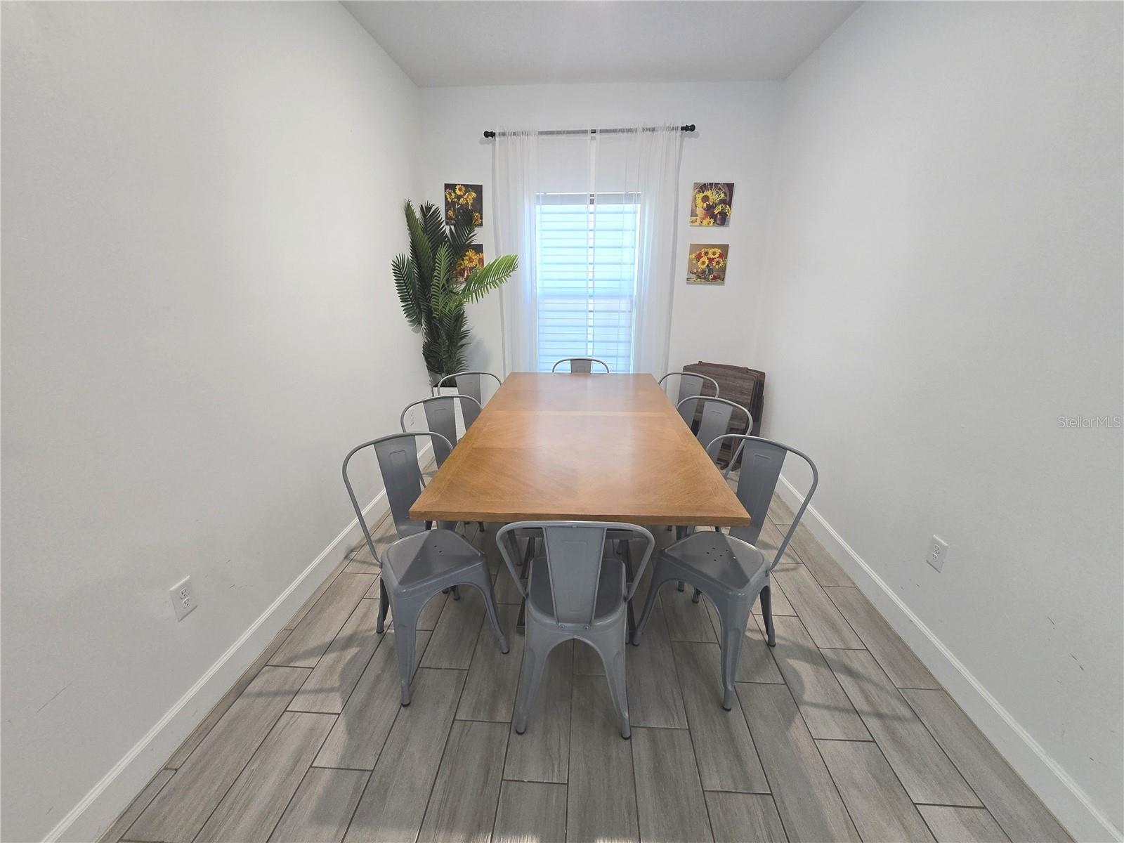 Image 6 of 19 For 4663 Conley Street