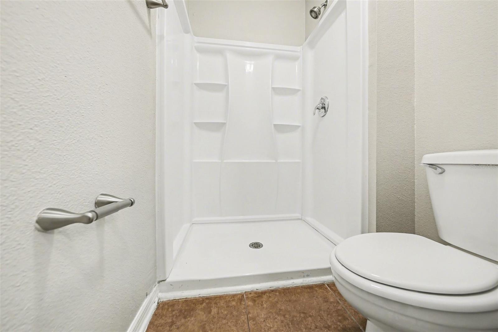 Image 20 of 26 For 2212 Nicollett Way