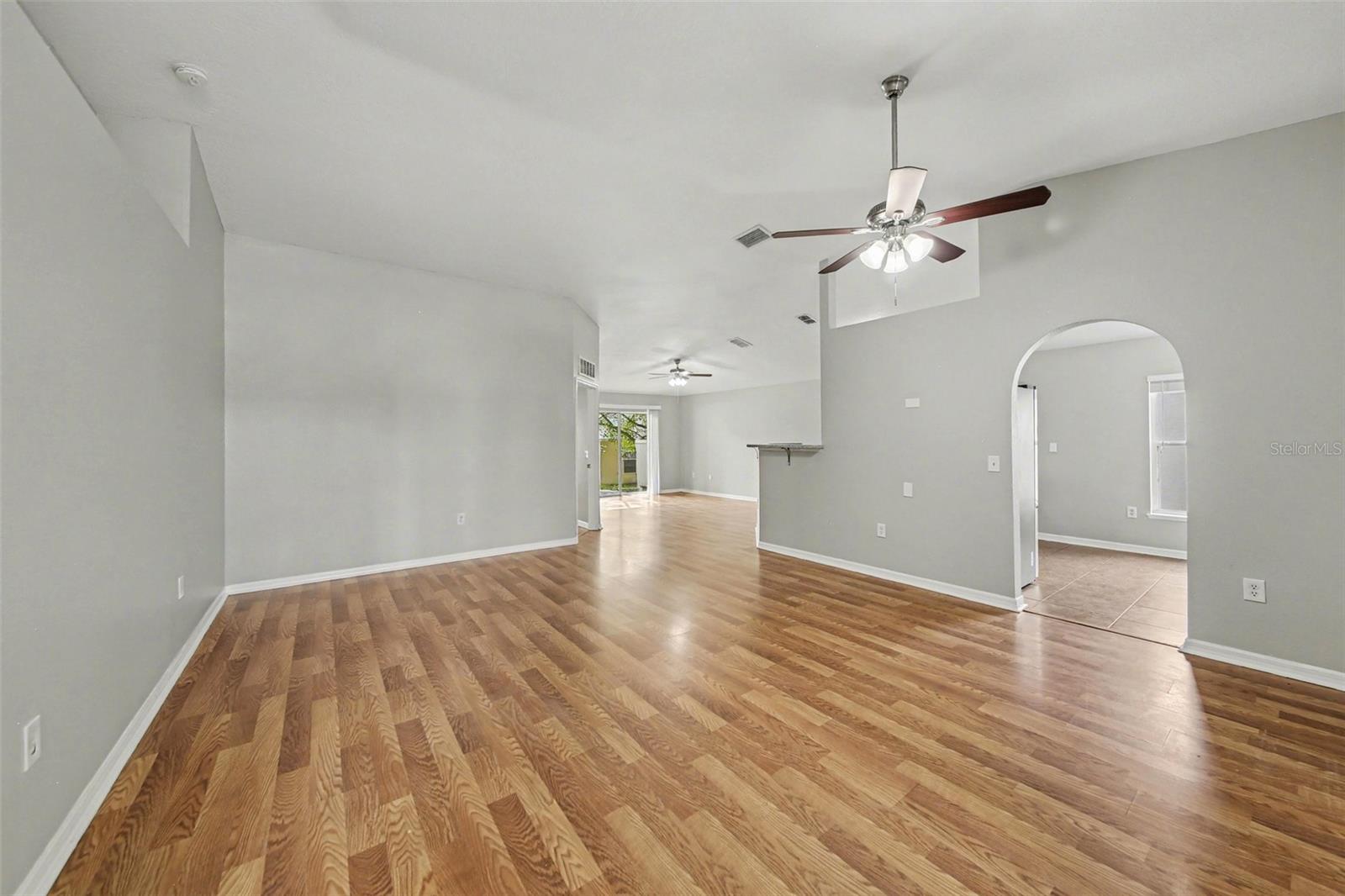 Image 5 of 26 For 2212 Nicollett Way