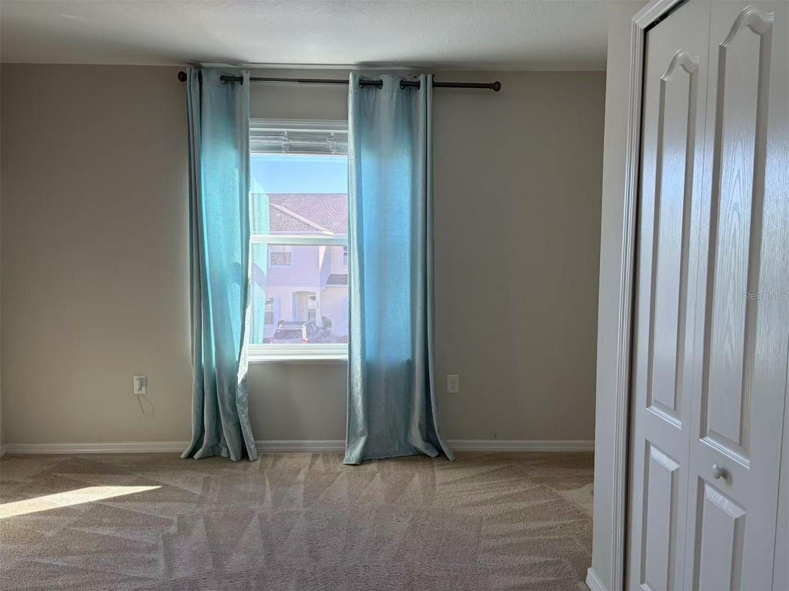 Image 12 of 16 For 4702 Coral Castle Drive