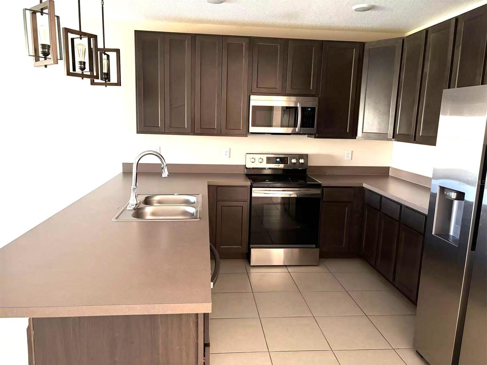 Image 4 of 16 For 4702 Coral Castle Drive
