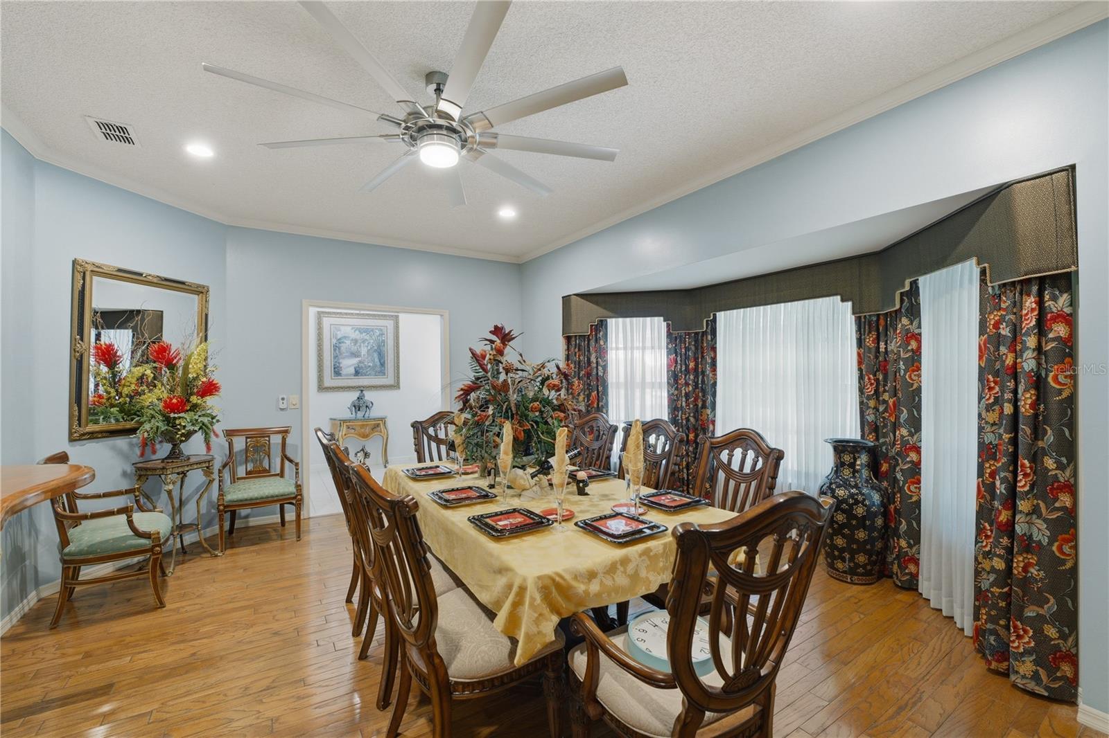 Image 12 of 55 For 7141 Wooded Village Lane