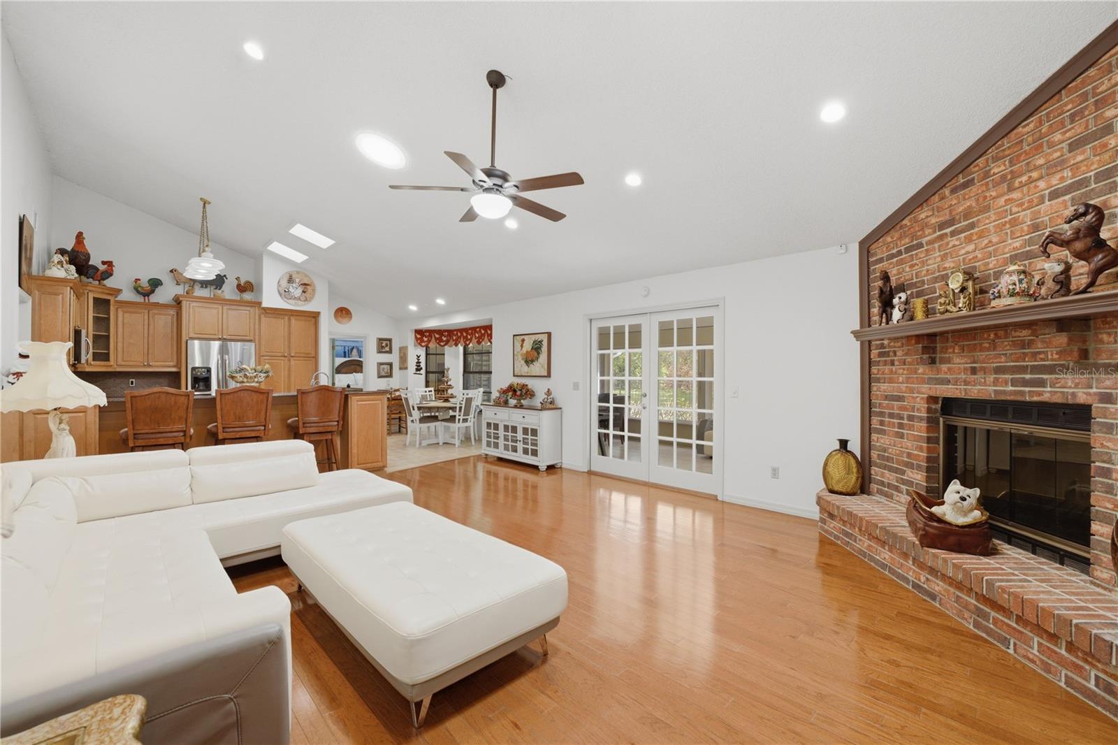 Image 15 of 55 For 7141 Wooded Village Lane