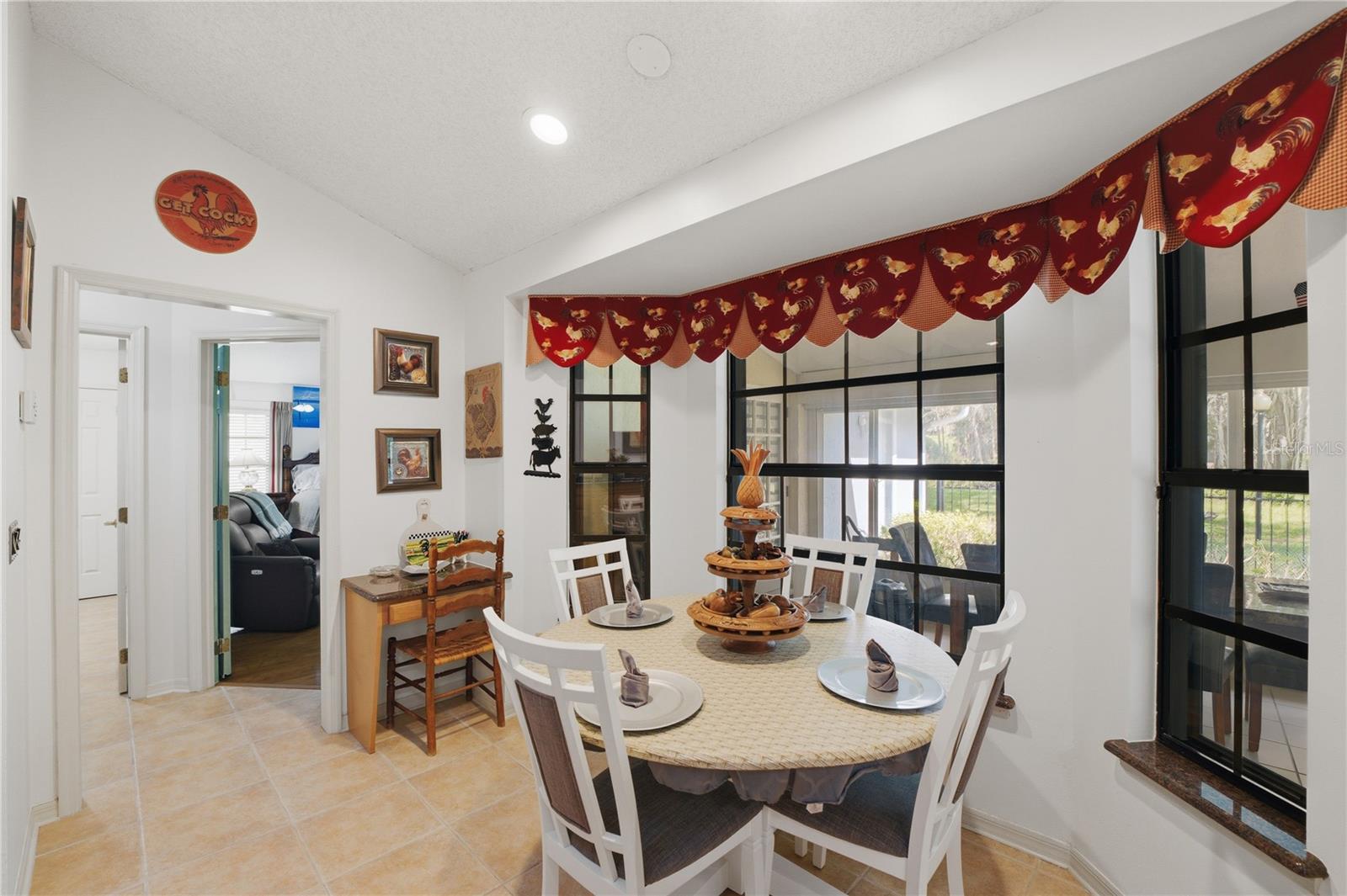 Image 25 of 55 For 7141 Wooded Village Lane