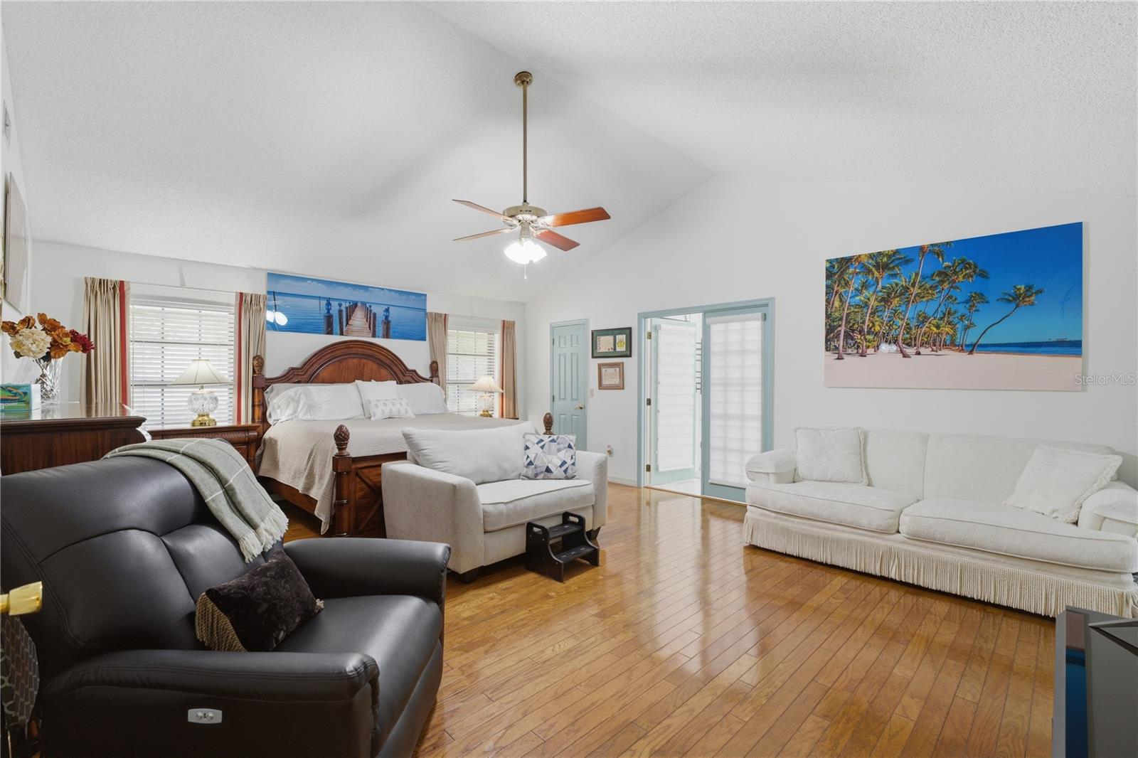 Image 26 of 55 For 7141 Wooded Village Lane