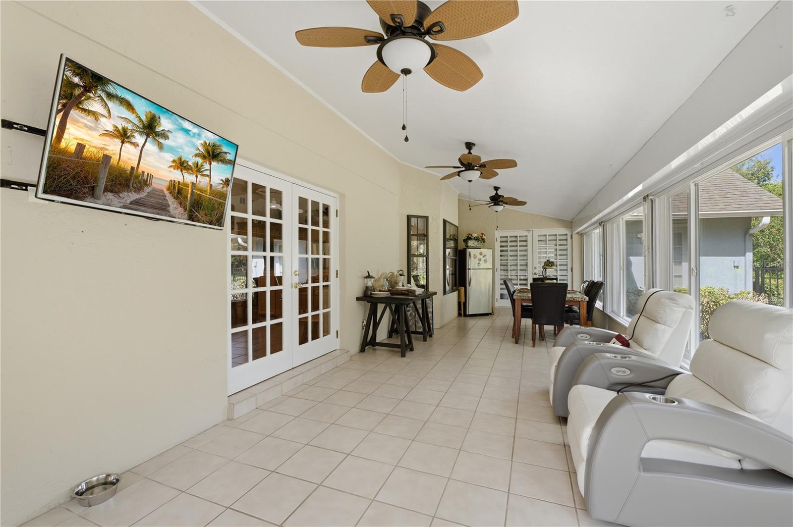 Image 42 of 55 For 7141 Wooded Village Lane