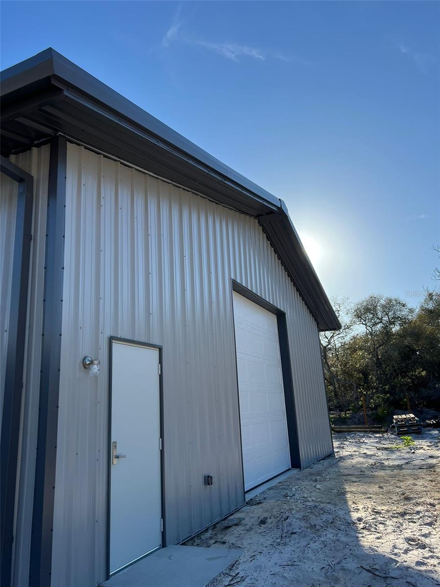 Image 18 of 98 For 8342 152nd Place