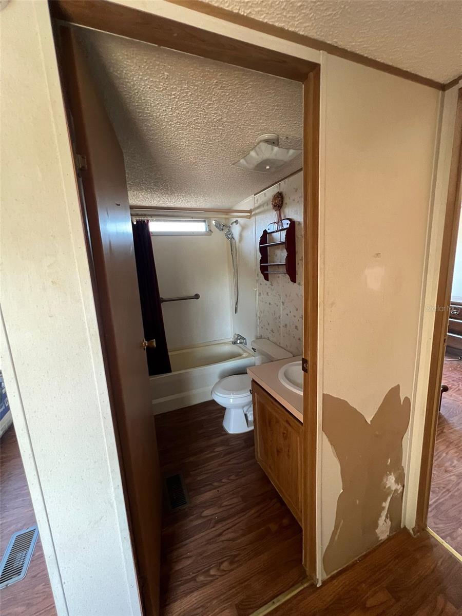 Image 27 of 98 For 8342 152nd Place