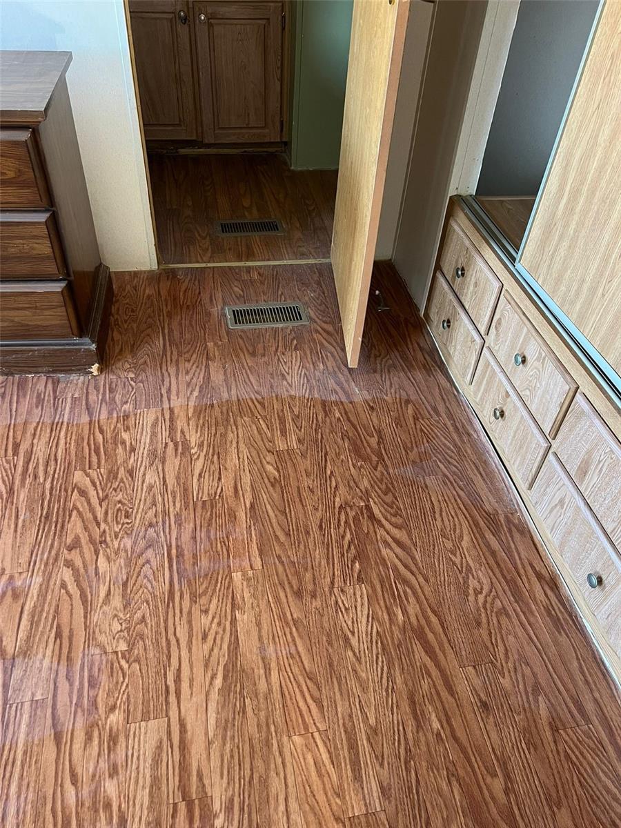 Image 29 of 98 For 8342 152nd Place