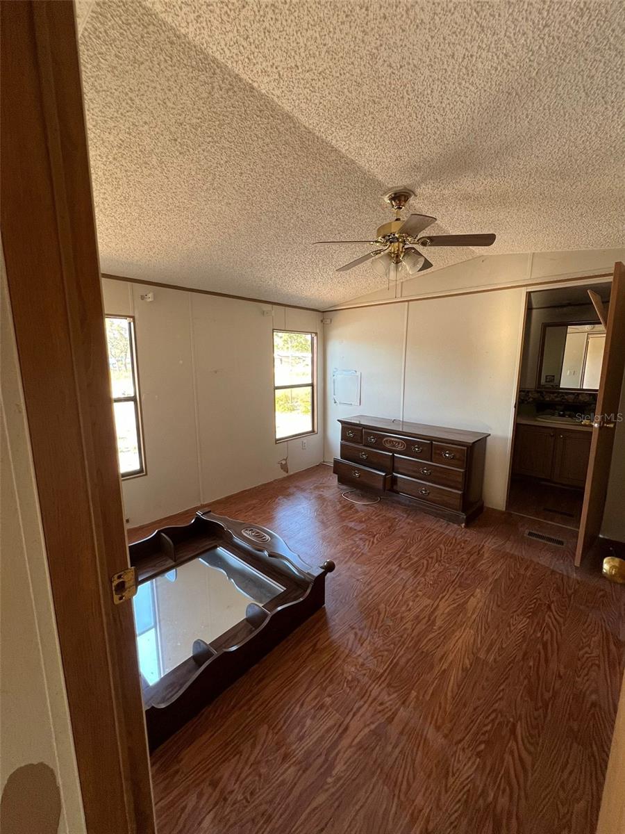 Image 31 of 98 For 8342 152nd Place