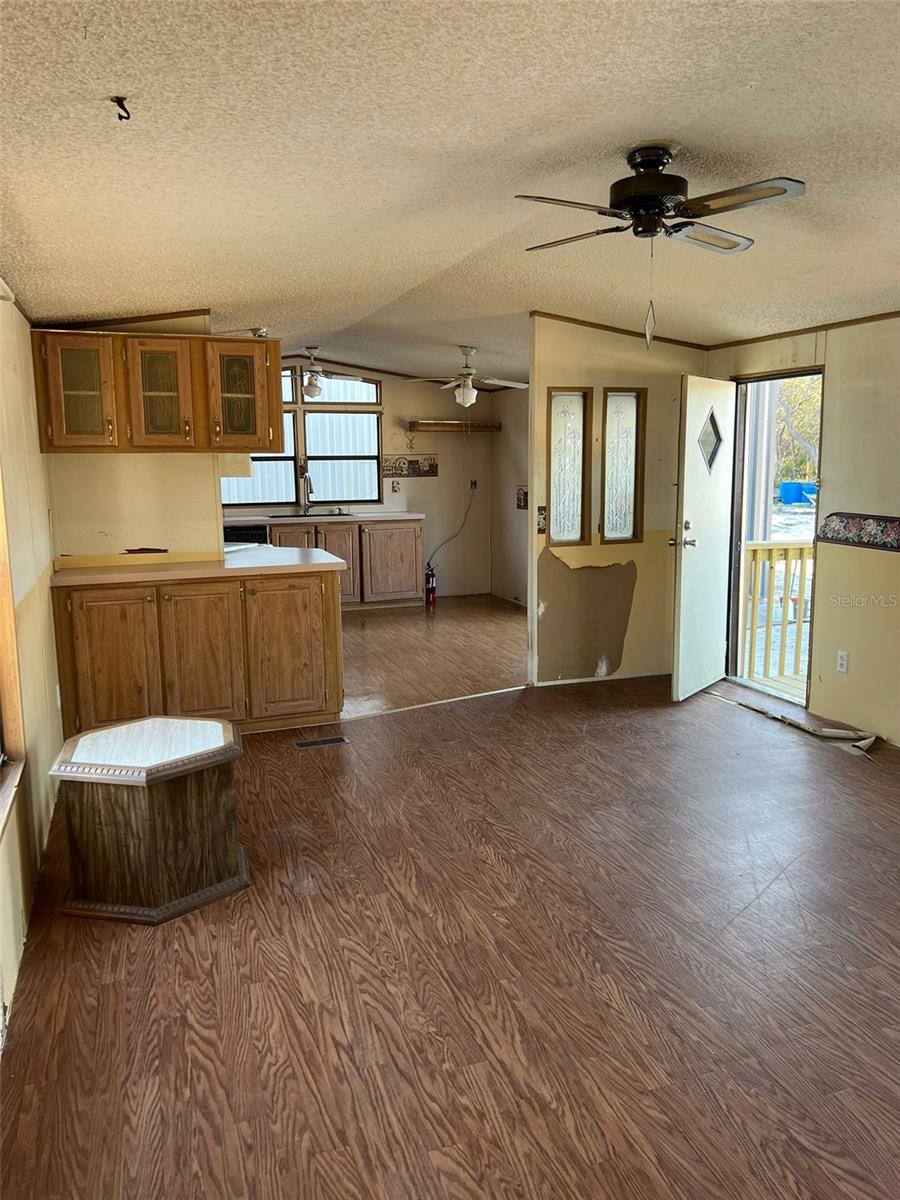 Image 35 of 98 For 8342 152nd Place