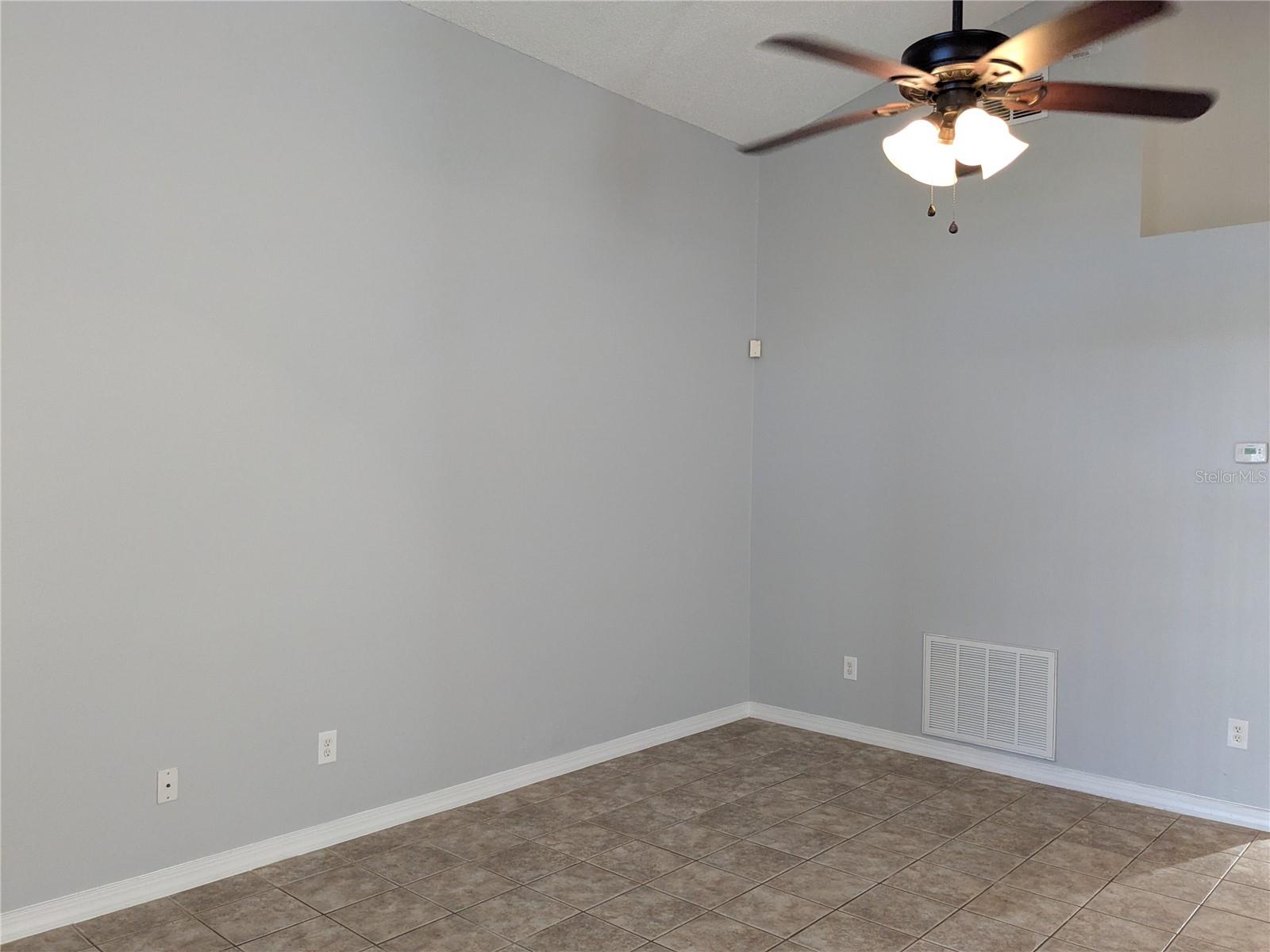 Image 10 of 43 For 1020 Stonechapel Court