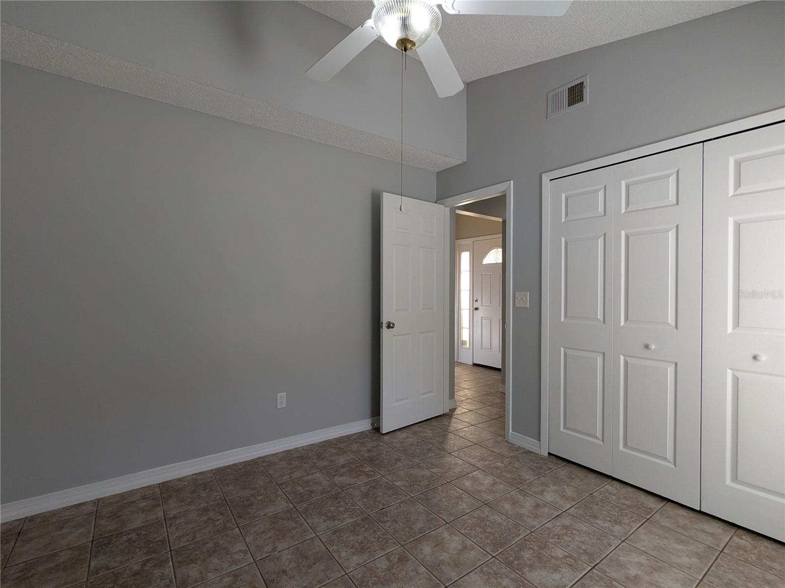 Image 25 of 43 For 1020 Stonechapel Court