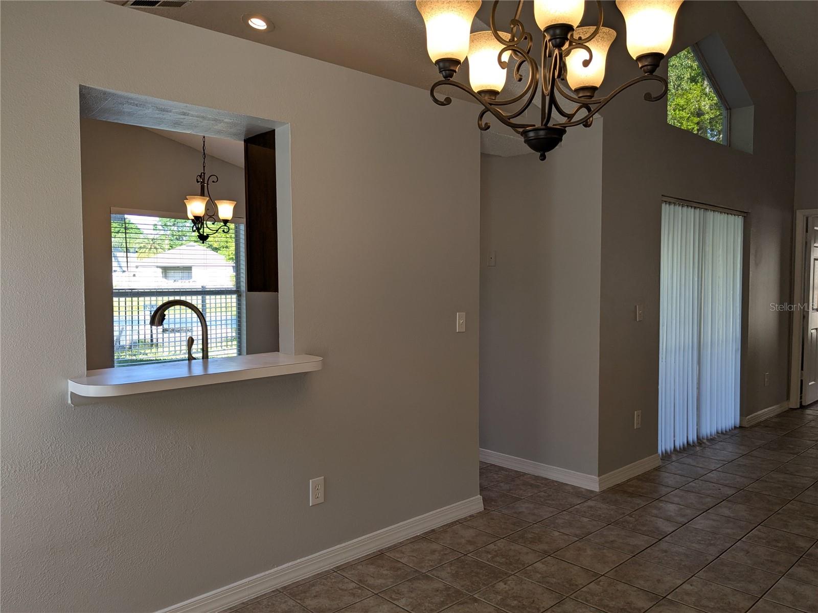 Image 7 of 43 For 1020 Stonechapel Court