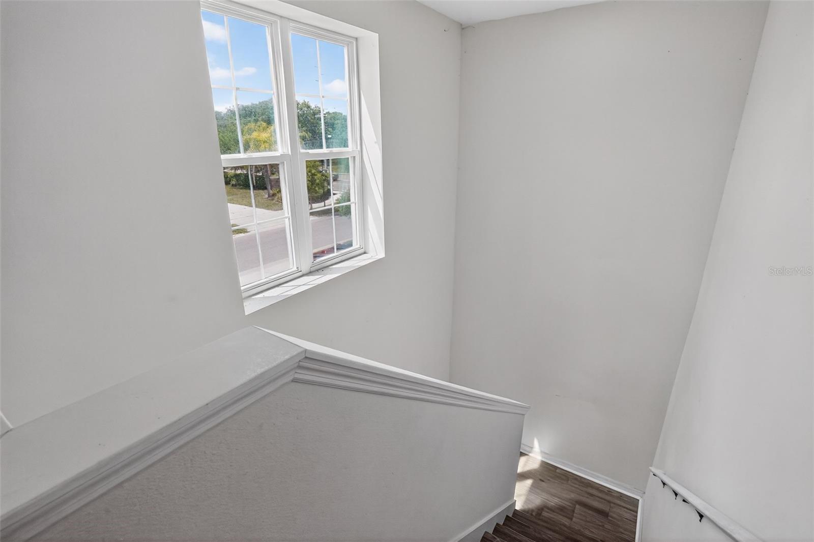 Image 32 of 38 For 11406 Warren Oaks Place