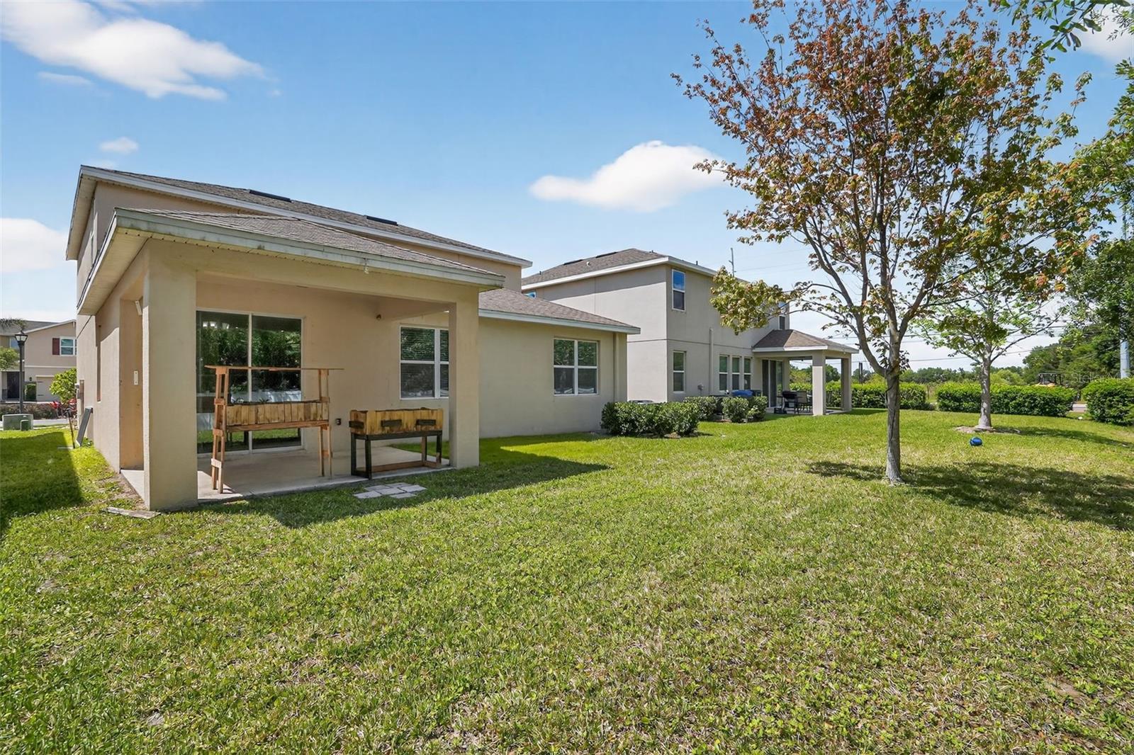 Image 4 of 38 For 11406 Warren Oaks Place