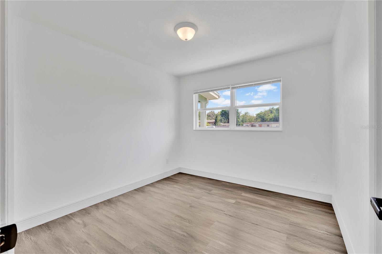 Image 11 of 30 For 1326 Stetson Court