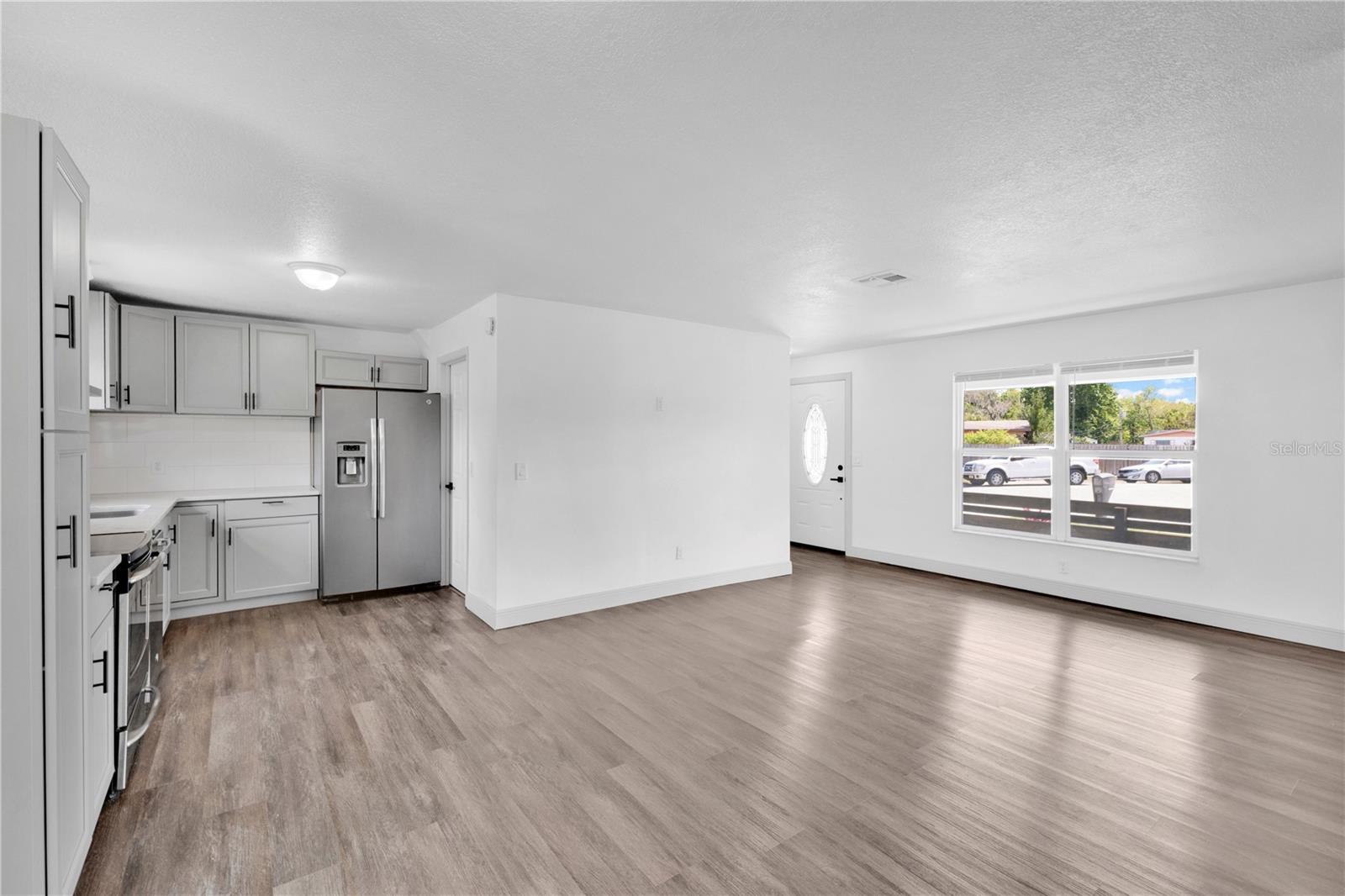 Image 8 of 30 For 1326 Stetson Court