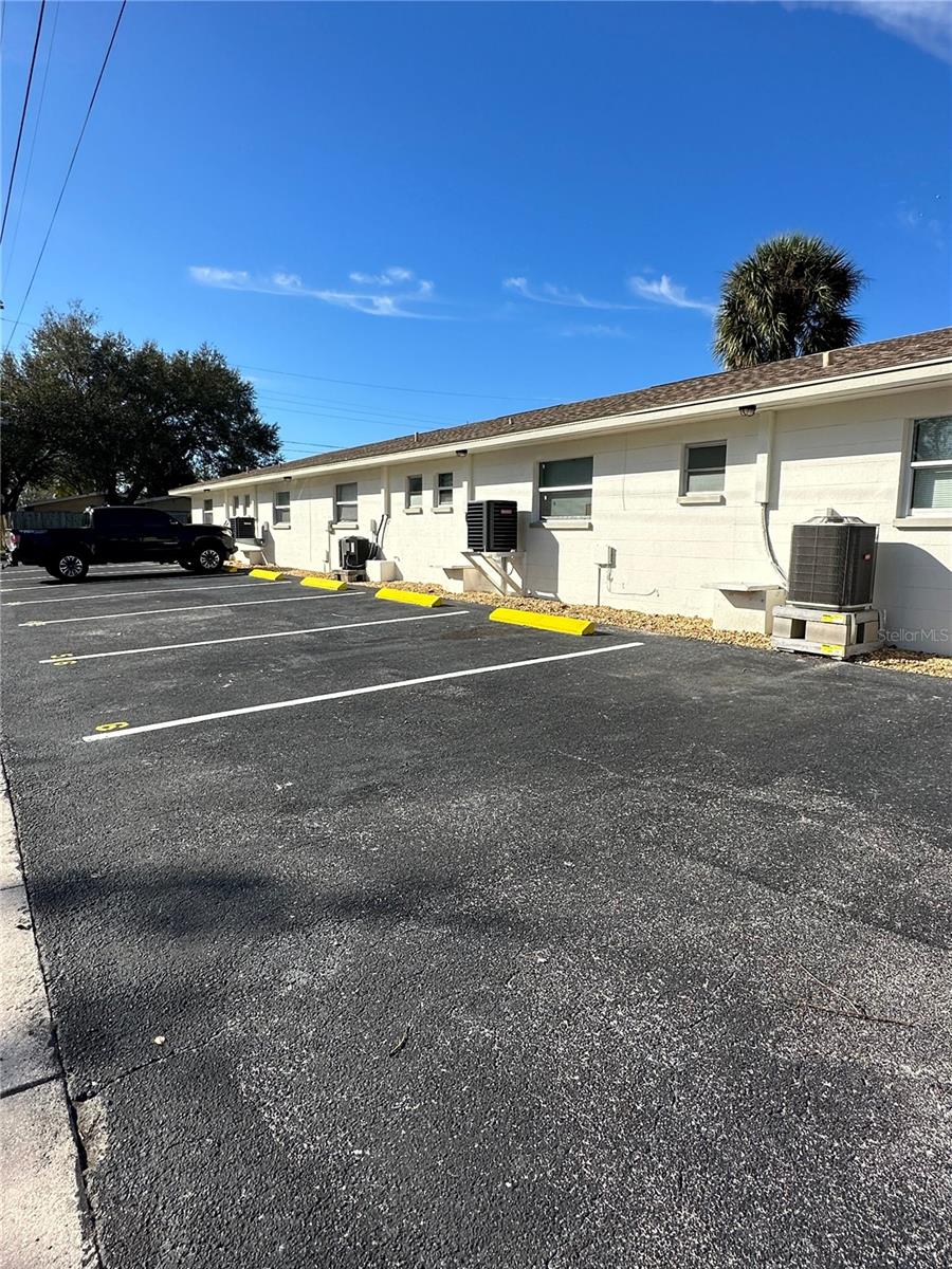 Image 14 of 17 For 500 75th Avenue N 4