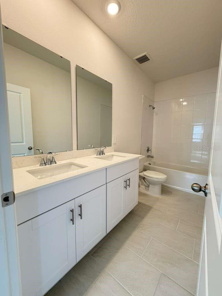 Image 29 of 38 For 2265 Hen Road