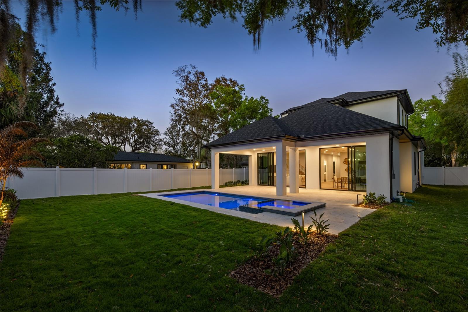 Image 30 of 41 For 785 Phelps Avenue