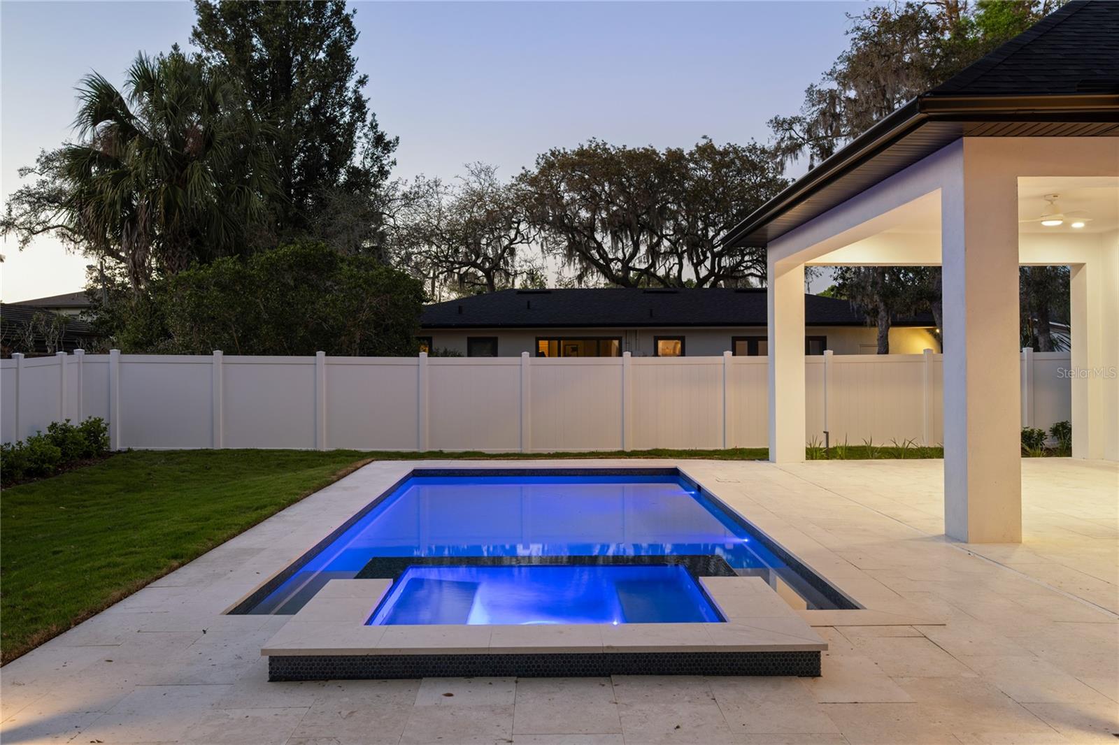 Image 32 of 41 For 785 Phelps Avenue