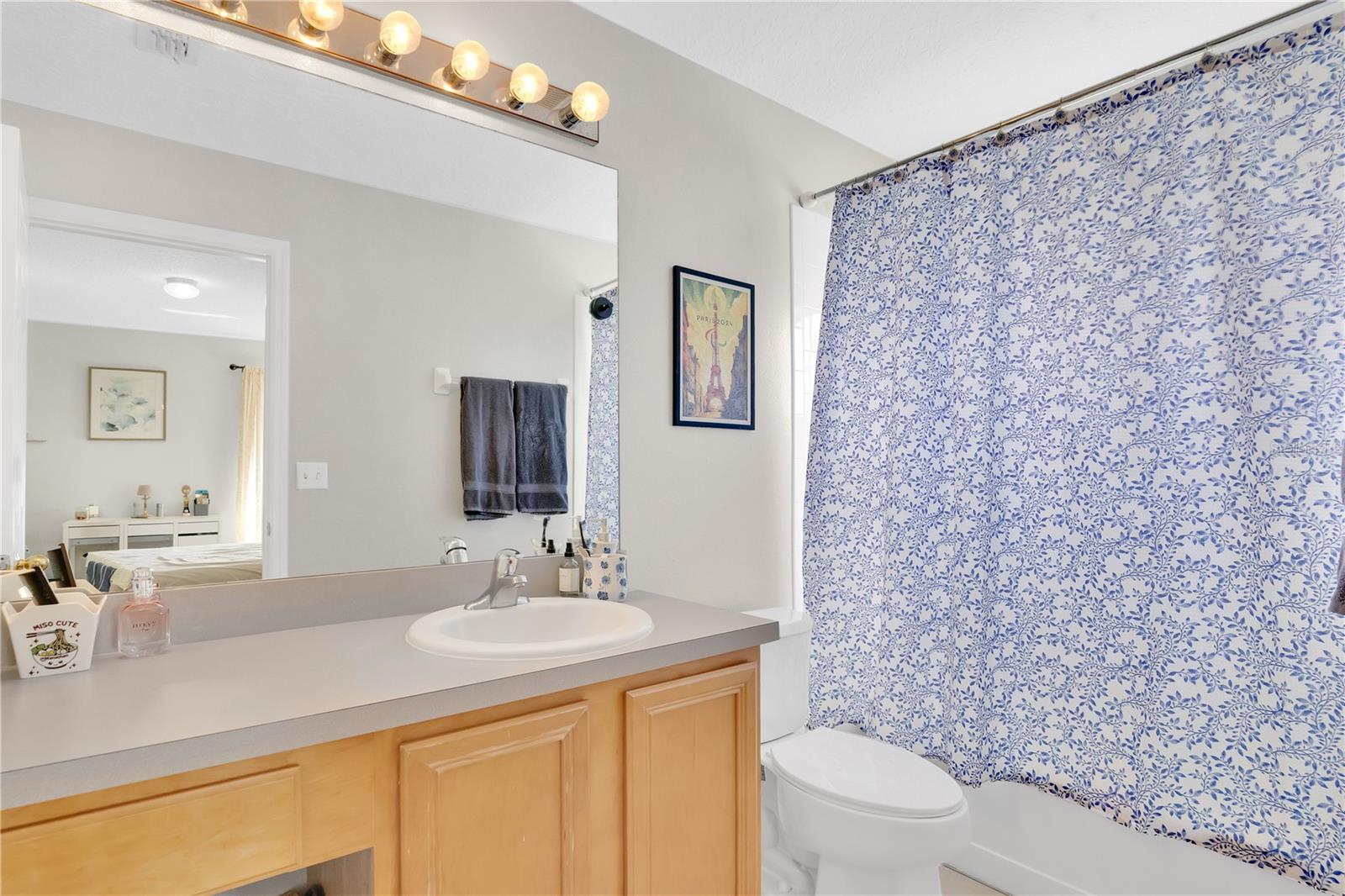 Image 24 of 45 For 152 Castaway Beach Way