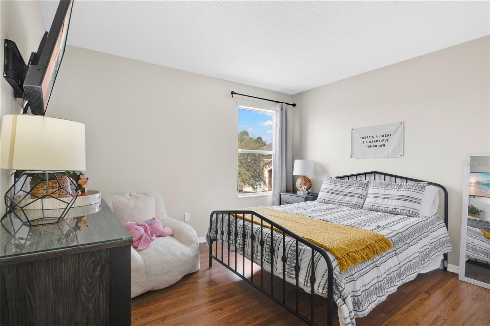 Image 30 of 45 For 152 Castaway Beach Way