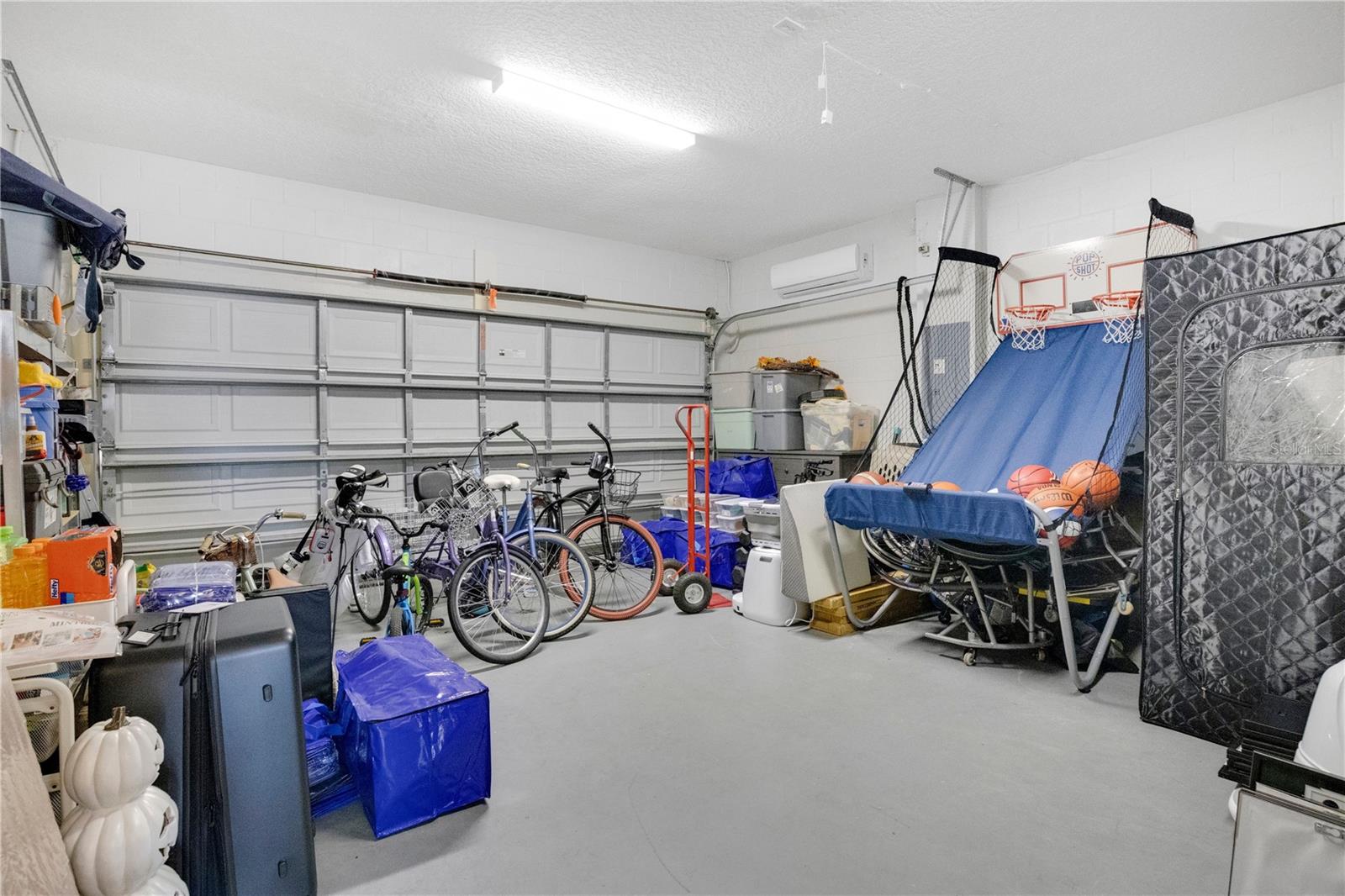 Image 34 of 45 For 152 Castaway Beach Way