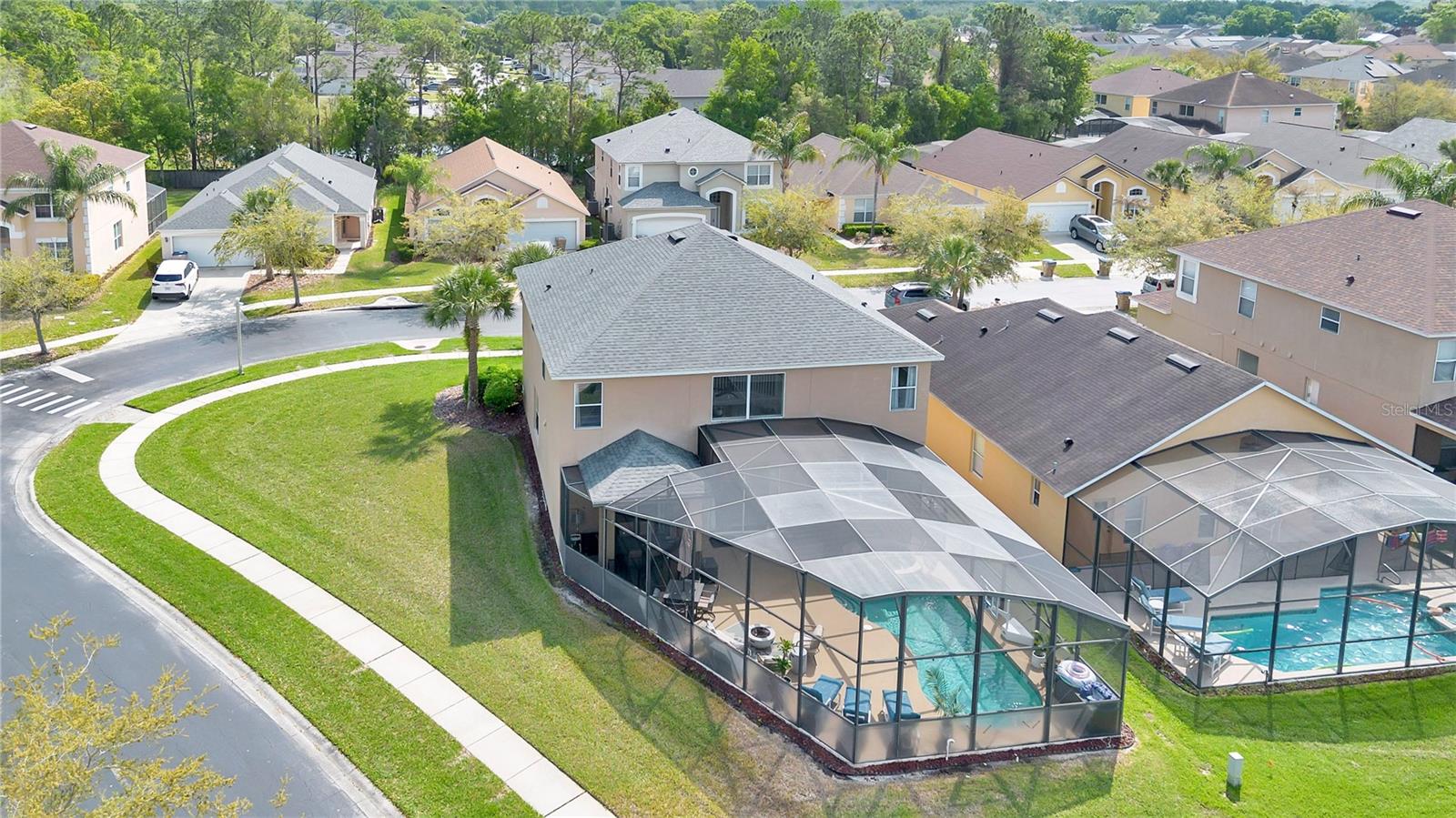 Image 39 of 45 For 152 Castaway Beach Way